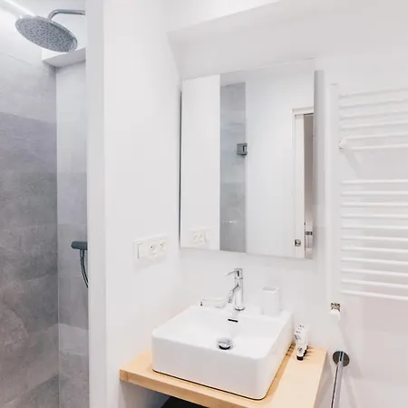 Apartment Malibu By People *